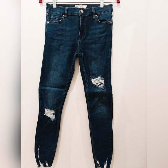EUC Free People Ripped Skinny Jeans - Picture 1 of 4